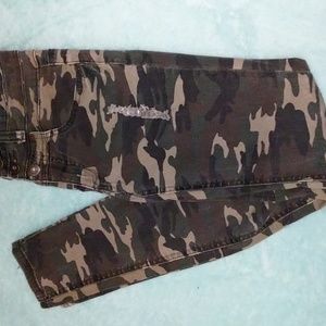 Camo jeans